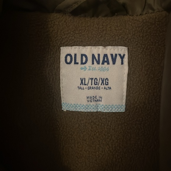 Old Navy fleece lined puffer vest - Picture 2 of 4